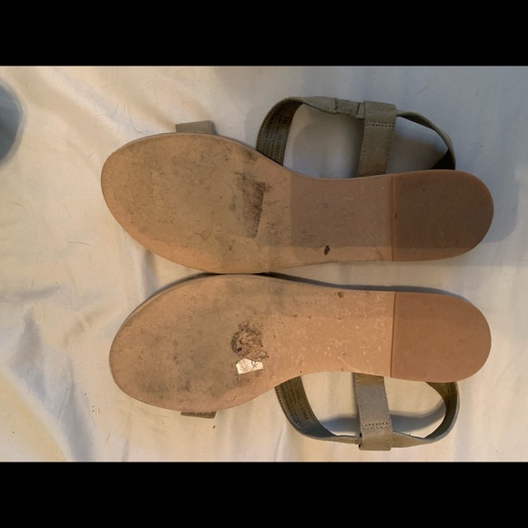 Abound strapped sandal - Picture 3 of 3